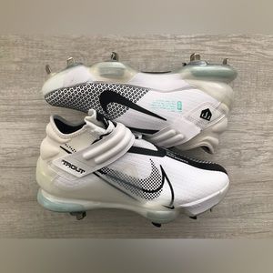 Men’s Nike Force Zoom Trout 7